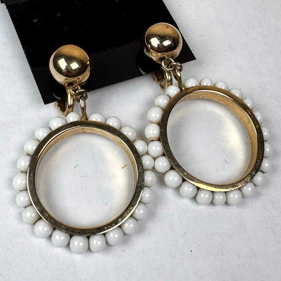 Napier Jewelry - VTG Napier Clip Om Earrings Large Hoops Gold tone Lucite White Beads